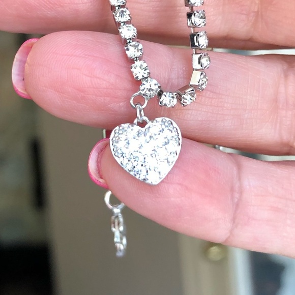 CZ tennis bracelet with heart charm - Picture 6 of 7